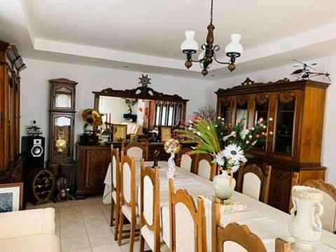 La Capra Vecinului Villa Oglinzi Екстериор снимка