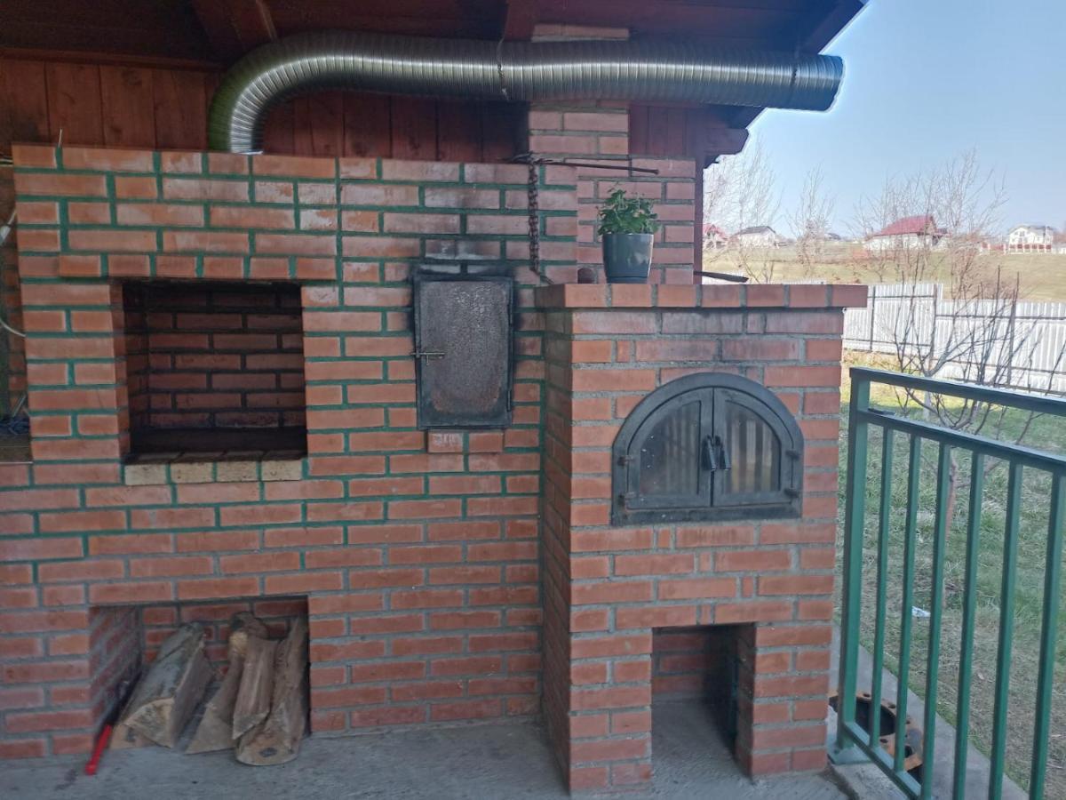 La Capra Vecinului Villa Oglinzi Екстериор снимка